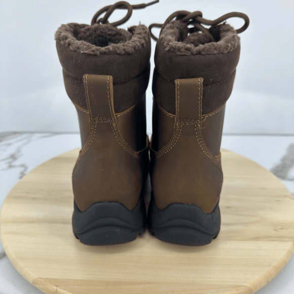 Lands End Mens 8.5D Leather All Weather Boots Brown Insulated Fleece Outdoor